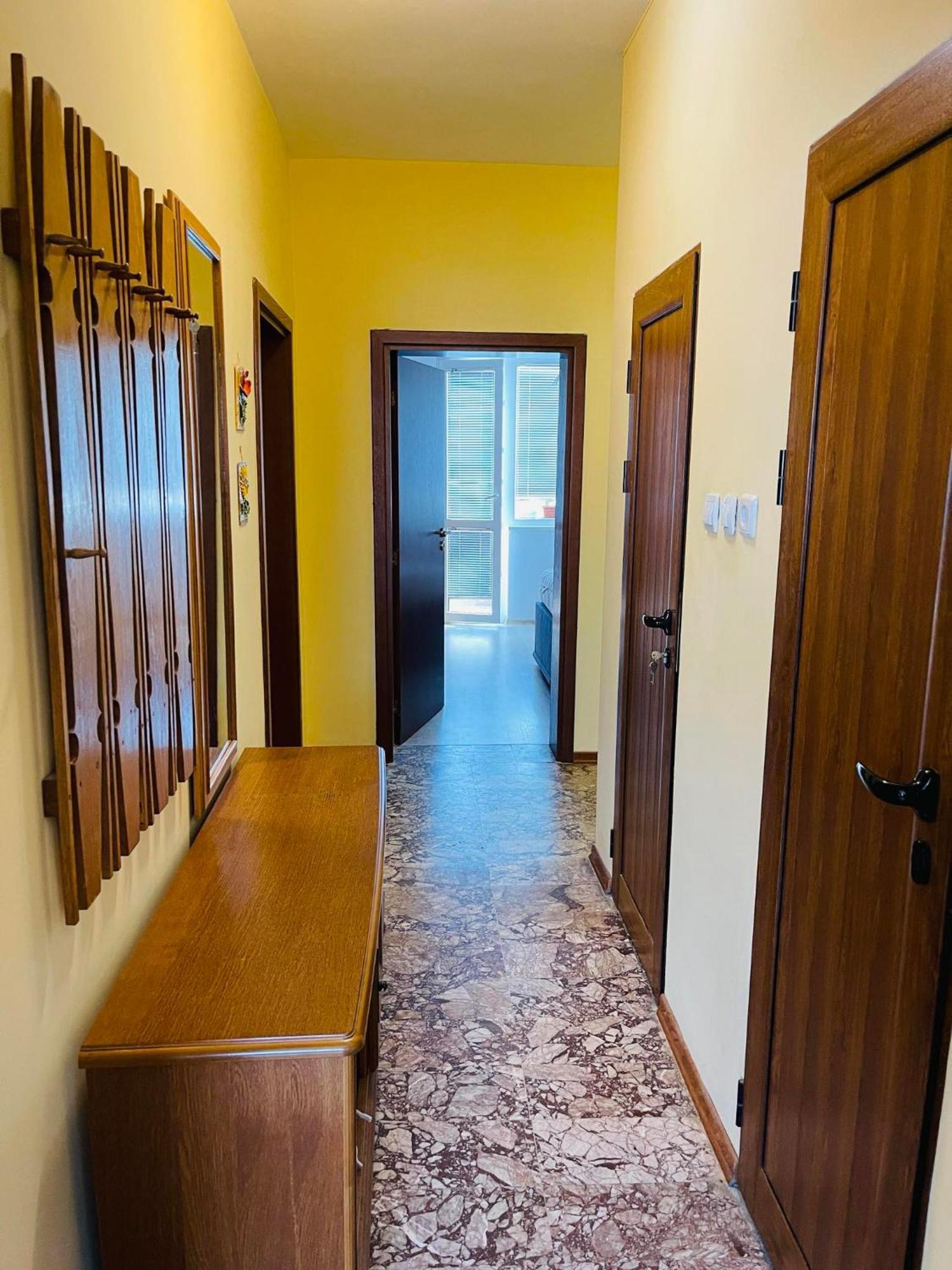 Sunny Cozy Flat In The Centre, Close To Beach, 4 Rooms, 105Sqm Βάρνα Εξωτερικό φωτογραφία